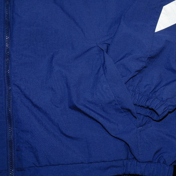 Adidas full zip vintage jacket.  L - Picture 7 of 8